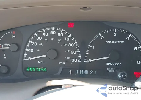 2001 Lincoln Navigator z USA, uszkodzony, nr VIN 5LMFU28R91LJ25102